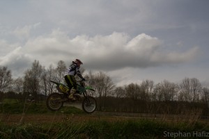 20160430151356e37426