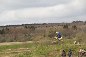 20160430151711e37472