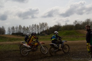 20160430152356e37544