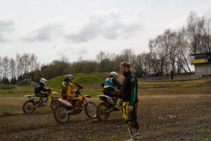 20160430152356e37545